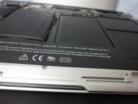 MacBookAir水没バッテリー交換